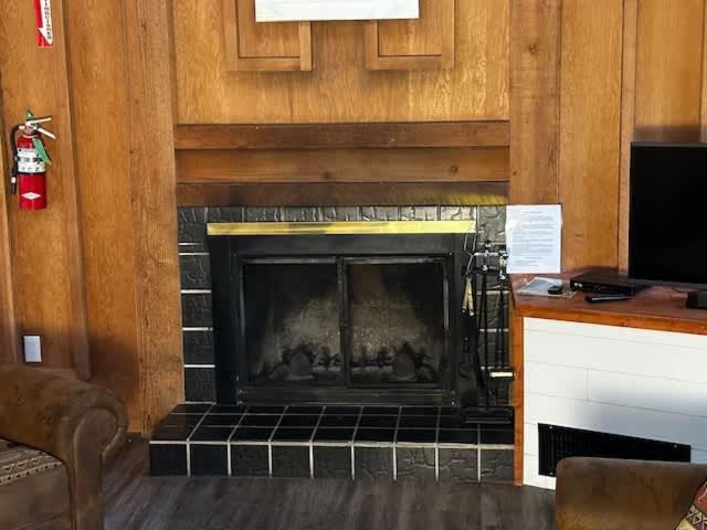 Views Inside Yosemite-Timber Lodge-Sleeps 6 Yosemite West Extérieur photo