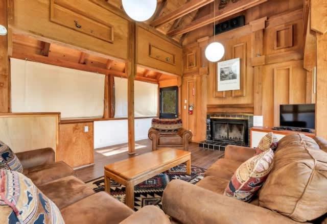 Views Inside Yosemite-Timber Lodge-Sleeps 6 Yosemite West Extérieur photo